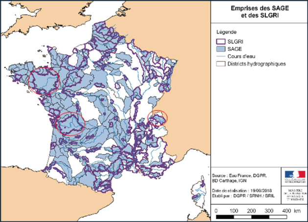 La carte présente les emprises des SAGE et des SLGRI en France métropolitaine